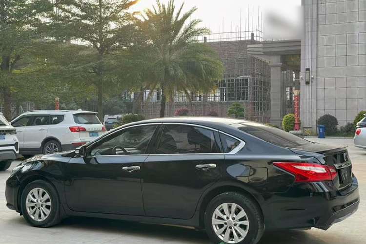 Used Nissan Teana 2016 Revised Version 2.0L XL Comfort Edition Exterior 3