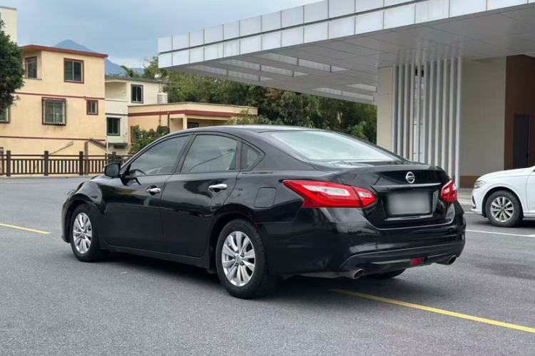 Used Nissan Teana 2016 Revised Version 2.0L XL Comfort Edition Exterior 4