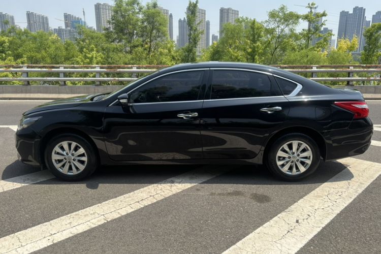 Used Nissan Teana 2016 Revised Version 2.0L XL Comfort Edition Exterior 6