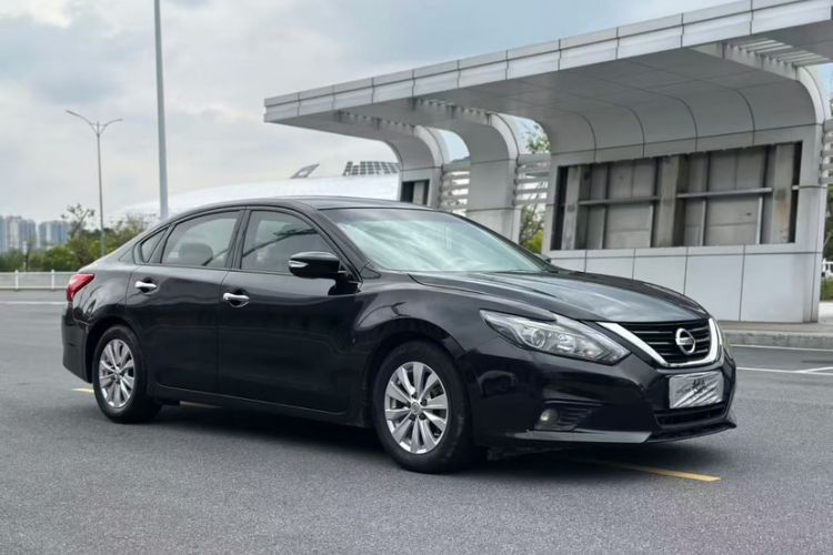 Used Nissan Teana 2016 Revised Version 2.0L XL Comfort Edition Exterior 9