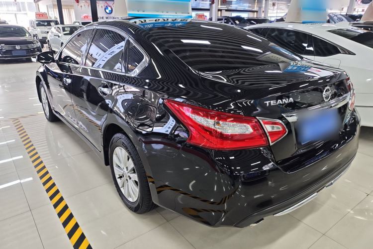 Used Nissan Teana 2016 Revised Version 2.0L XL Comfort Edition Exterior 9