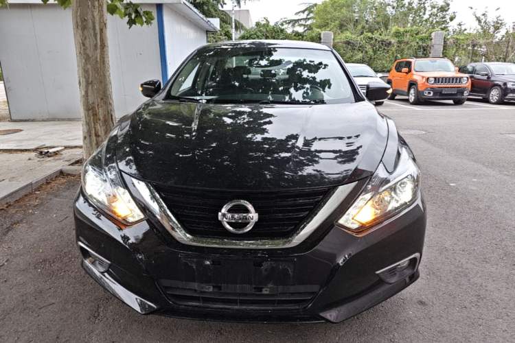 Used Nissan Teana 2016 Revised Version 2.0L XL Comfort Edition Front