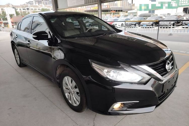 Used Nissan Teana 2016 2.0L XE Fashion Edition Front Right 45 Deg