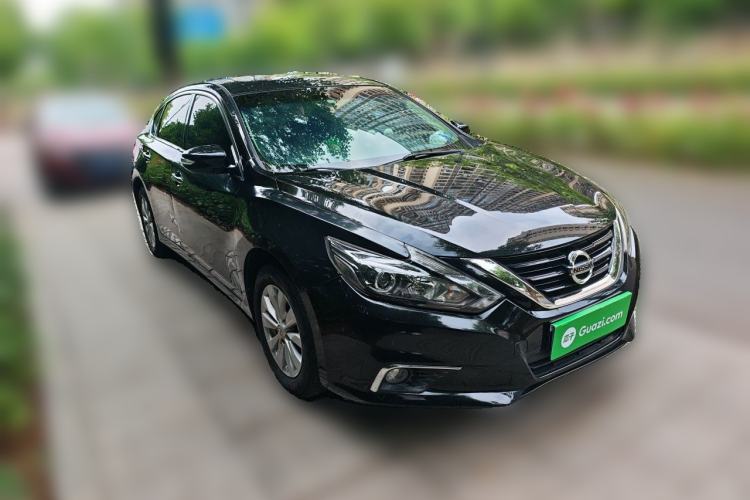 Used Nissan Teana 2016 Revised Version 2.0L XL Comfort Edition Front Right 45 Deg