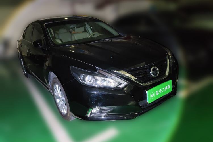 Used Nissan Teana 2016 Revised Version 2.0L XL Comfort Edition Front Right 45 Deg