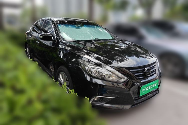 Used Nissan Teana 2016 Revised Version 2.0L XL Comfort Edition Front Right 45 Deg