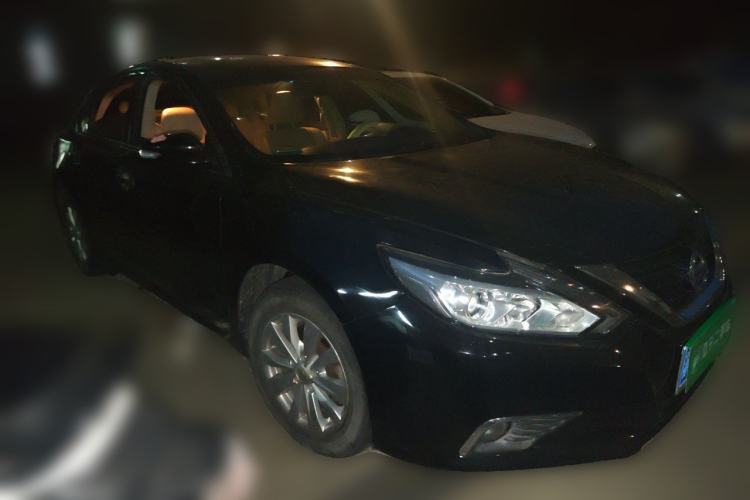 Used Nissan Teana 2016 2.0L XE Fashion Edition Front Right 45 Deg