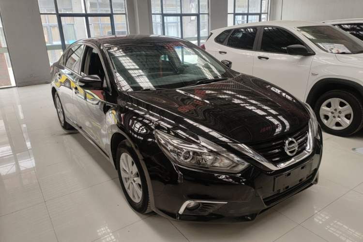Used Nissan Teana 2016 Revised Version 2.0L XL Comfort Edition Front Right 45 Deg