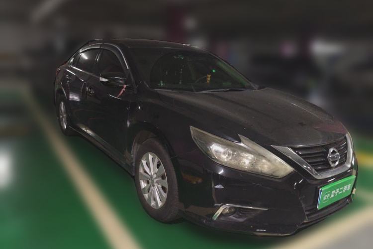 Used Nissan Teana 2016 Revised Version 2.0L XL Comfort Edition Front Right 45 Deg