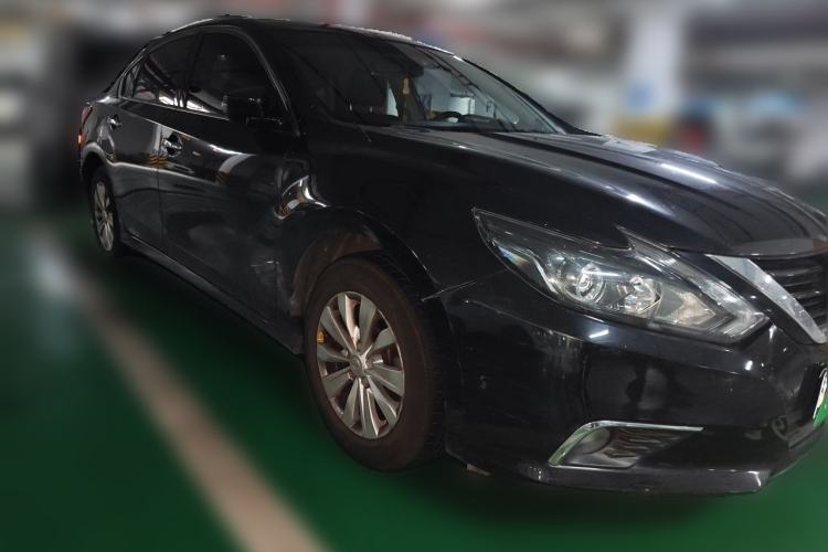 Used Nissan Teana 2016 Revised Version 2.0L XL Comfort Edition Front Right 45 Deg