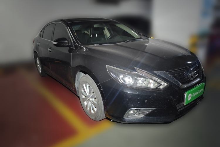 Used Nissan Teana 2016 2.5L XL Comfort Edition Front Right 45 Deg