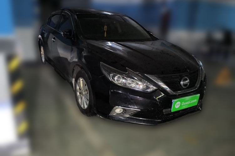 Used Nissan Teana 2016 Revised Version 2.0L XL Comfort Edition Front Right 45 Deg