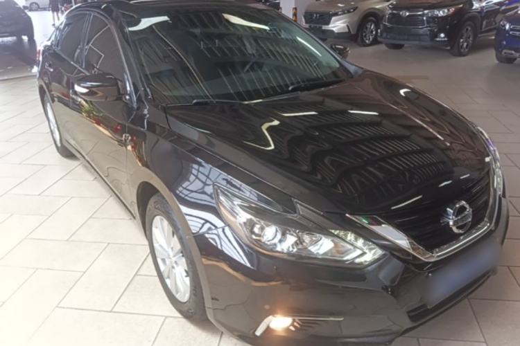 Used Nissan Teana 2016 Revised Version 2.0L XL Comfort Edition Front Right 45 Deg