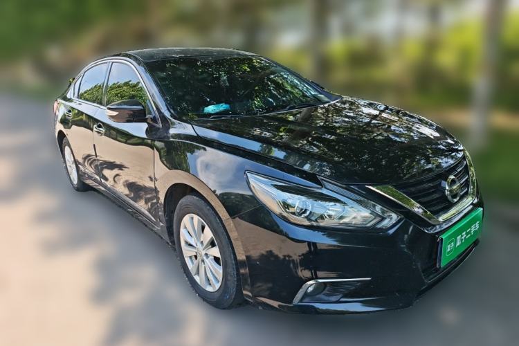 Used Nissan Teana 2016 Revised Version 2.0L XL Comfort Edition Front Right 45 Deg