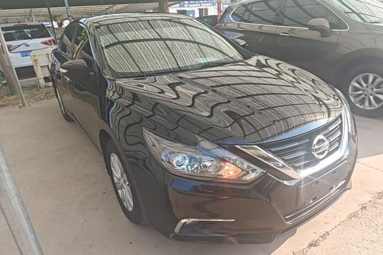 Used Nissan Teana 2016 2.0L XL Comfort Edition Front Right 45 Deg