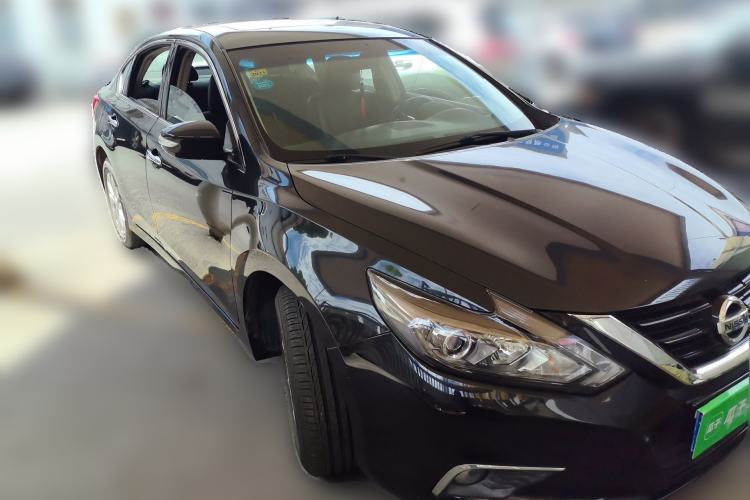 Used Nissan Teana 2016 2.0L XL Comfort Edition Front Right 45 Deg