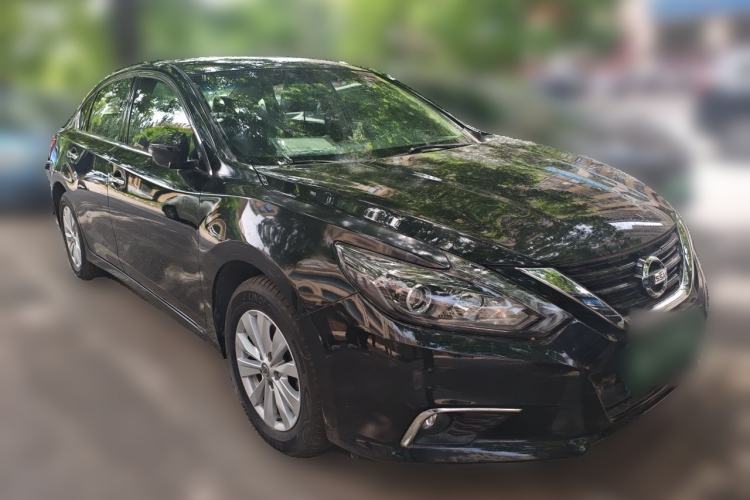 Used Nissan Teana 2016 Revised Version 2.0L XL Comfort Edition Front Right 45 Deg