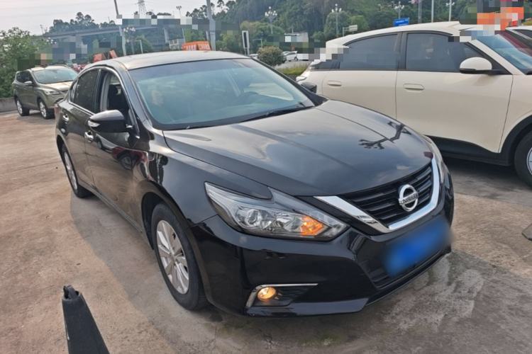 Used Nissan Teana 2016 Revised Version 2.0L XL Comfort Edition Front Right 45 Deg