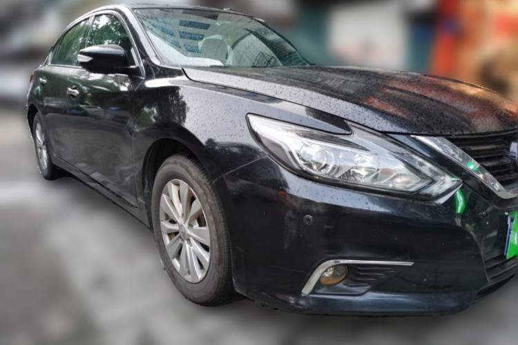 Used Nissan Teana 2016 Revised Version 2.0L XL Comfort Edition Front Right 45 Deg