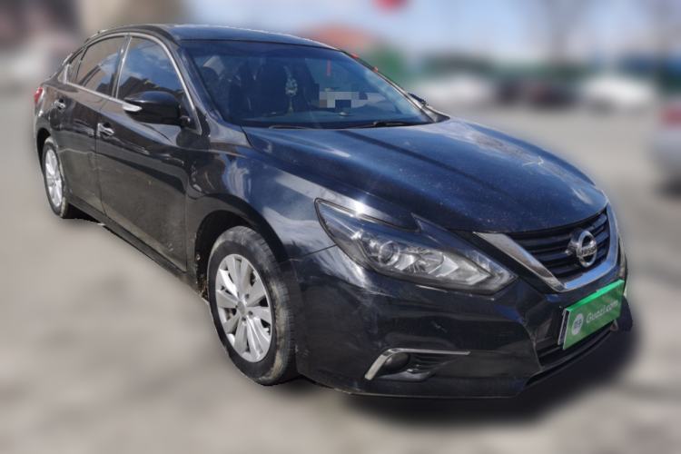 Used Nissan Teana 2016 2.0L XL Comfort Edition Front Right 45 Deg