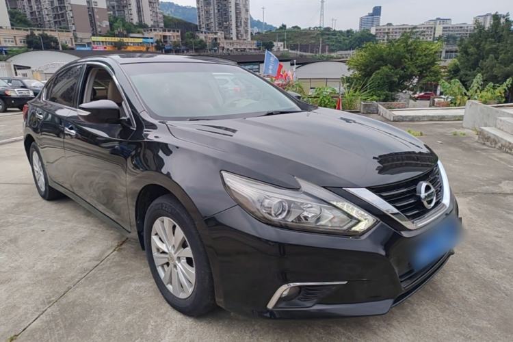 Used Nissan Teana 2016 Revised Version 2.0L XL Comfort Edition Front Right 45 Deg