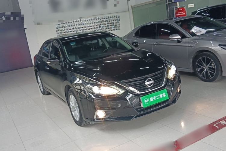 Used Nissan Teana 2016 Revised Version 2.0L XL Comfort Edition Front Right 45 Deg