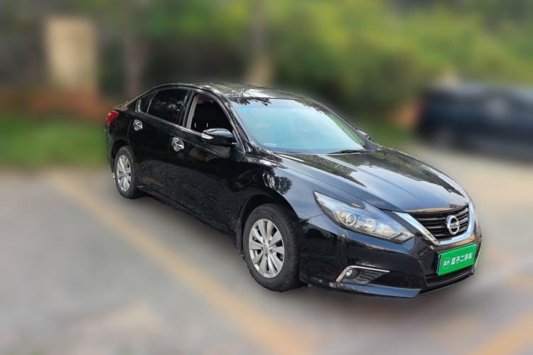 Used Nissan Teana 2016 Revised Version 2.0L XL Comfort Edition Front Right 45 Deg
