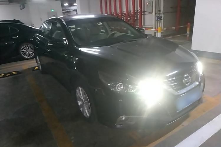 Used Nissan Teana 2016 Revised Version 2.0L XL Comfort Edition Front Right 45 Deg