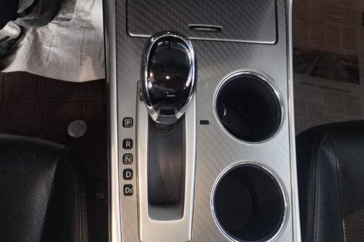 Used Nissan Teana 2016 2.0L XL Comfort Edition Gear Lever