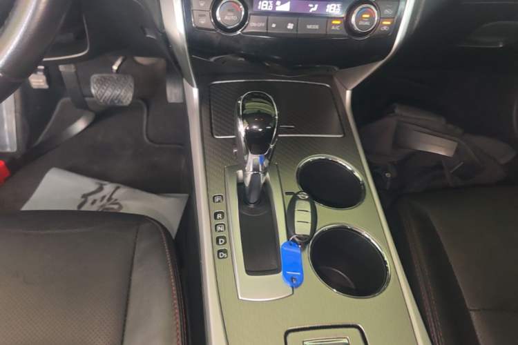 Used Nissan Teana 2016 Revised Version 2.0L XL Comfort Edition Gear Lever