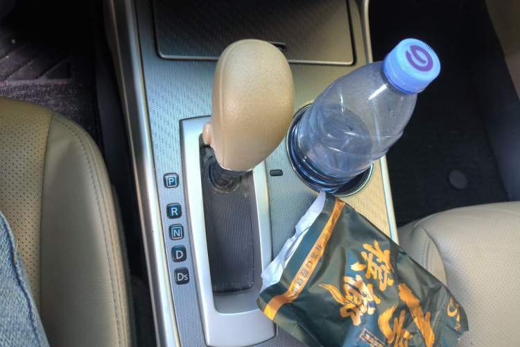 Used Nissan Teana 2016 2.0L XE Fashion Edition Gear Lever