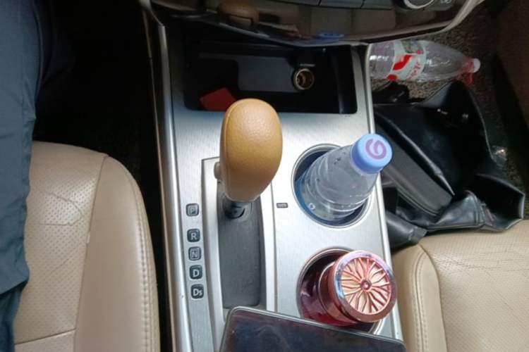 Used Nissan Teana 2016 2.0L XE Fashion Edition Gear Lever