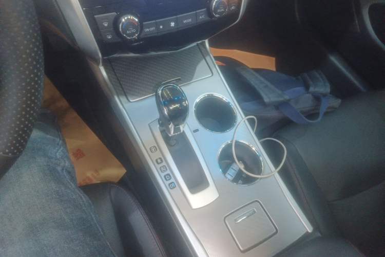 Used Nissan Teana 2016 2.0L XL Comfort Edition Gear Lever