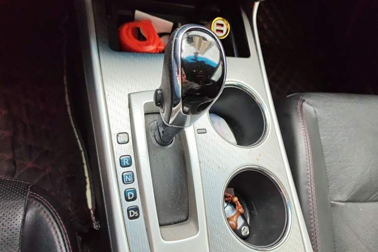 Used Nissan Teana 2016 Revised Version 2.0L XL Comfort Edition Gear Lever