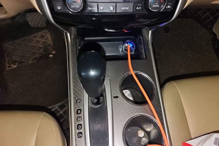 Used Nissan Teana 2016 2.0L XE Fashion Edition Gear Lever