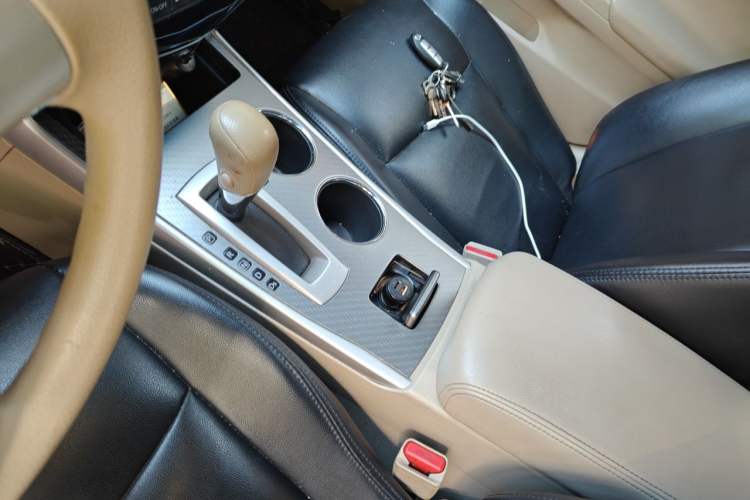 Used Nissan Teana 2016 2.0L XE Fashion Edition Gear Lever
