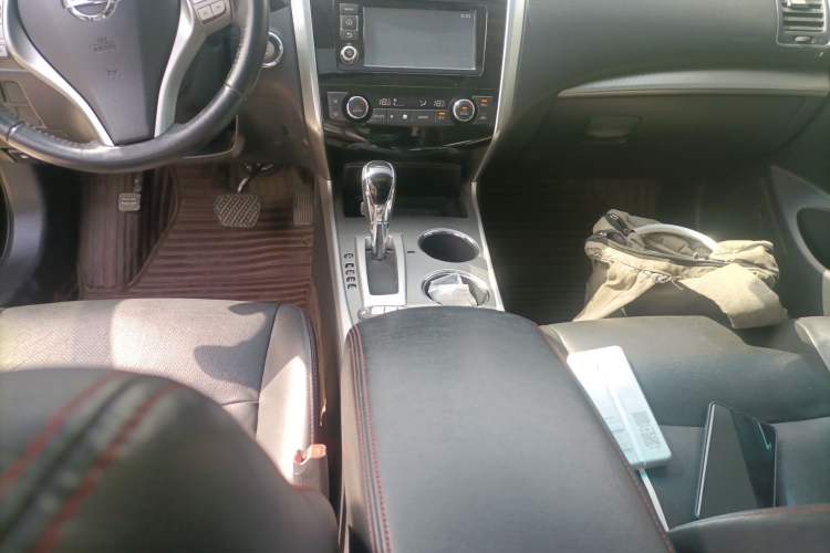 Used Nissan Teana 2016 Revised Version 2.0L XL Comfort Edition Gear Lever
