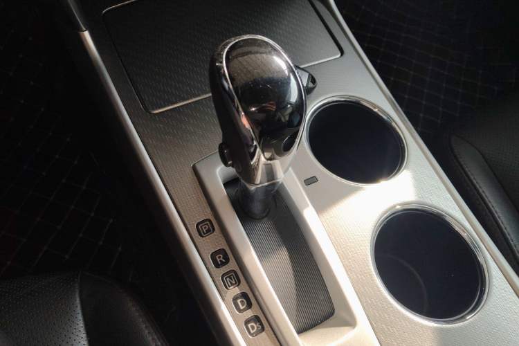 Used Nissan Teana 2016 2.0L XL Comfort Edition Gear Lever