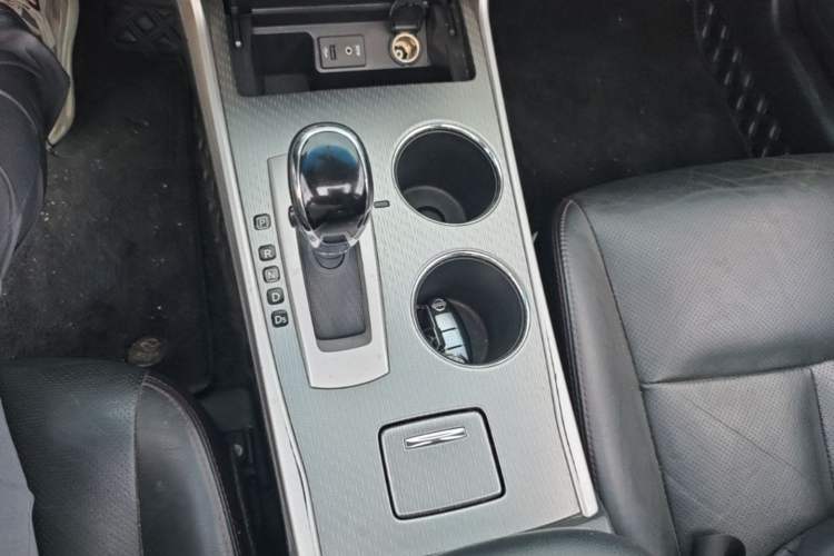Used Nissan Teana 2016 Revised Version 2.0L XL Comfort Edition Gear Lever