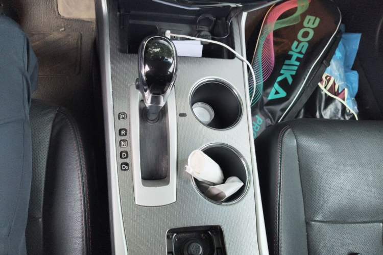 Used Nissan Teana 2016 2.0L XL-Upper Smart Edition Gear Lever