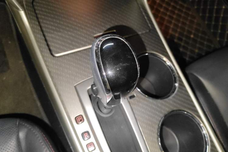 Used Nissan Teana 2016 Revised Version 2.0L XL Comfort Edition Gear Lever