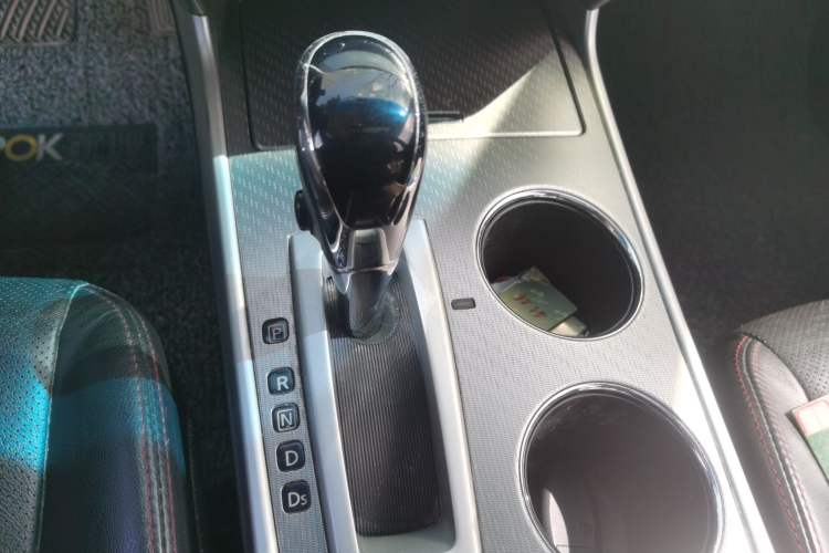 Used Nissan Teana 2016 2.0L XL Comfort Edition Gear Lever