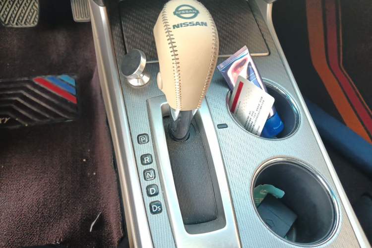 Used Nissan Teana 2016 2.0L XE Fashion Edition Gear Lever