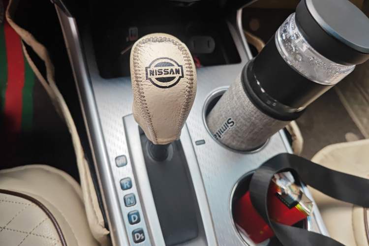 Used Nissan Teana 2016 2.0L XE Fashion Edition Gear Lever