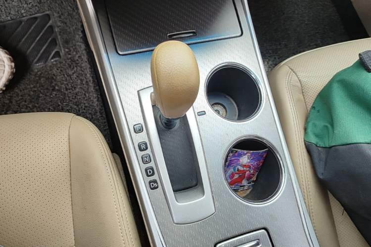 Used Nissan Teana 2016 2.0L XE Fashion Edition Gear Lever