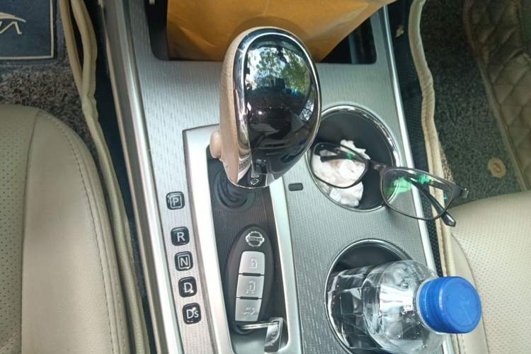 Used Nissan Teana 2016 Revised Version 2.0L XL Comfort Edition Gear Lever