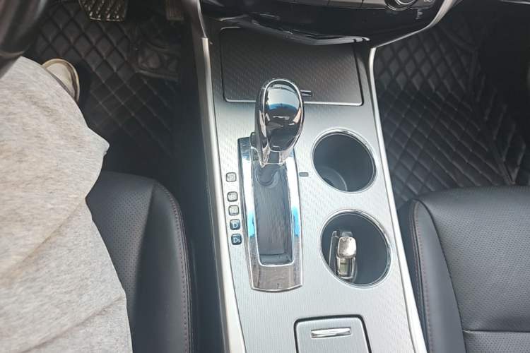 Used Nissan Teana 2016 Revised Version 2.0L XL Comfort Edition Gear Lever