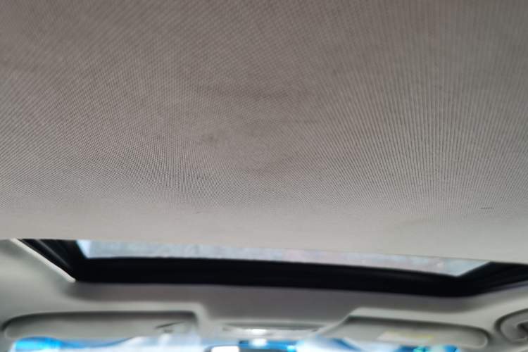 Used Nissan Teana 2016 Revised Version 2.0L XL Comfort Edition Headliner