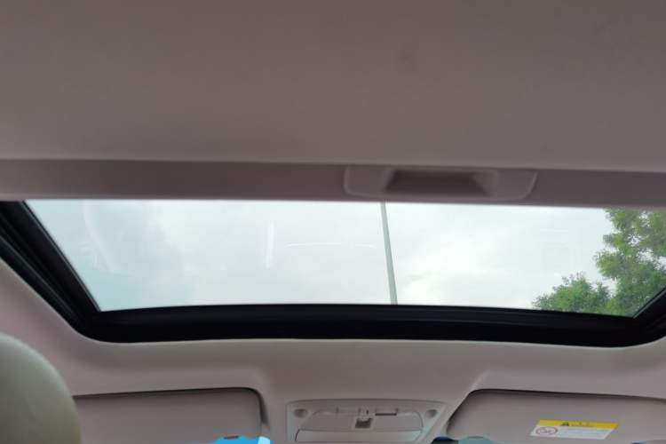 Used Nissan Teana 2016 2.0L XE Fashion Edition Headliner