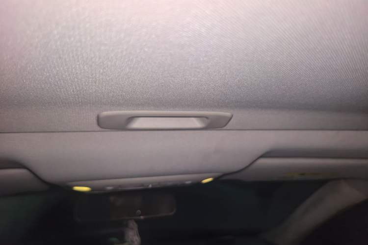 Used Nissan Teana 2016 2.0L XE Fashion Edition Headliner